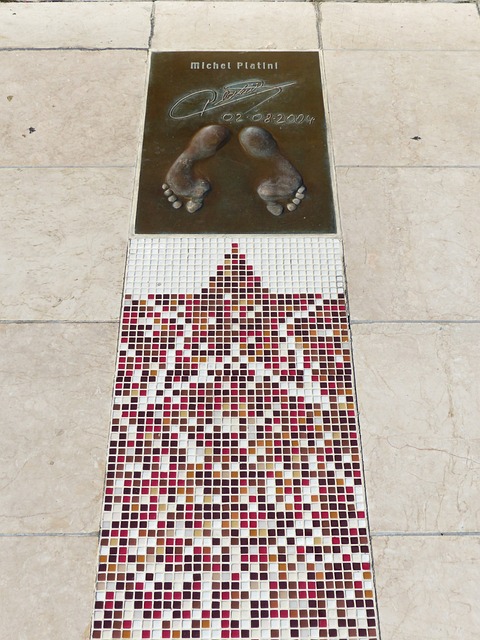 路配合打出 路配合打出